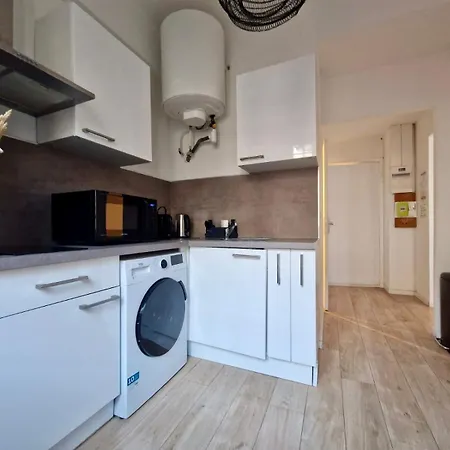 Chic Riviera Near Promenade Des Apartment
